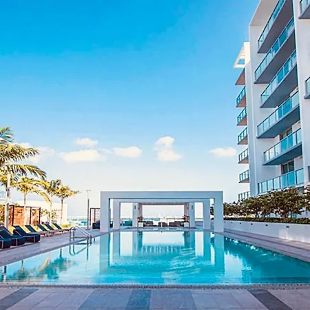 Sleek 2Bd 2Ba Condo In Miami Design District Exterior photo